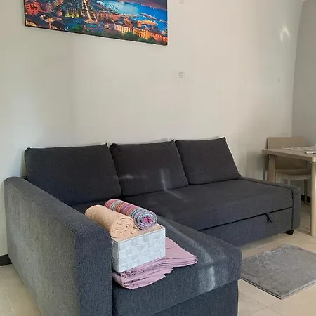 Casa Alvin *