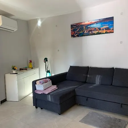 Casa Alvin *